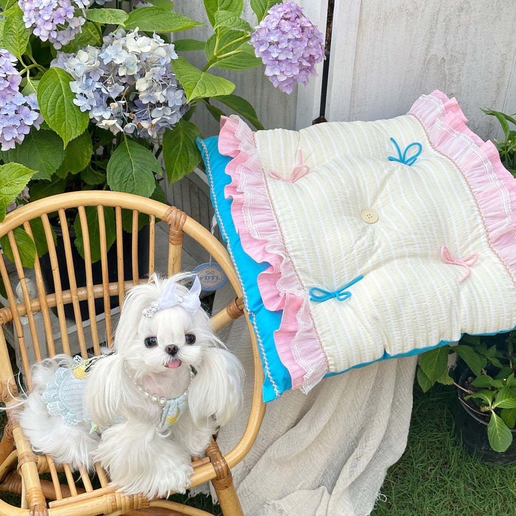 Handcrafted Mediterranean Lace Mediterranean style Pet Mat | Luxury Dog & Cat Cushion