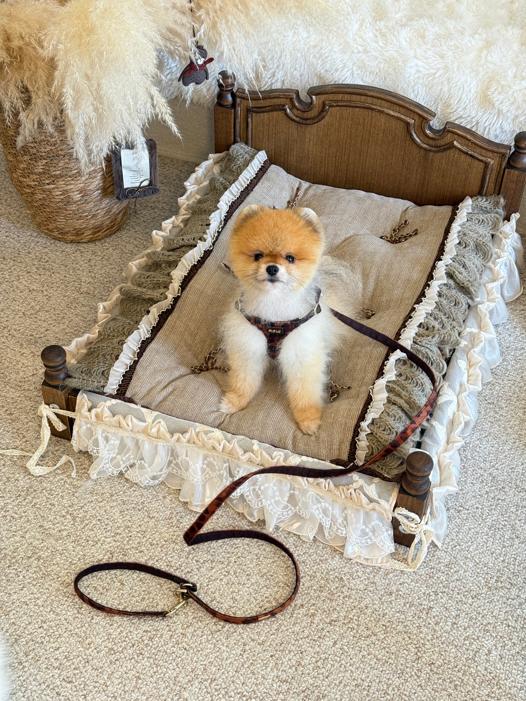Handcrafted Reversible Linen & Velvet Pet Mat | French Manor Dog & Cat Bed with Pillow