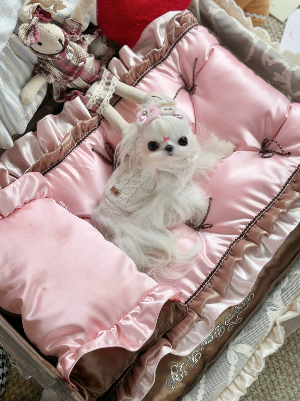 FDTL Handcrafted Pink Silk Satin Pet Bed | Reversible Coquette-Style Dog & Cat Nest with Pillow