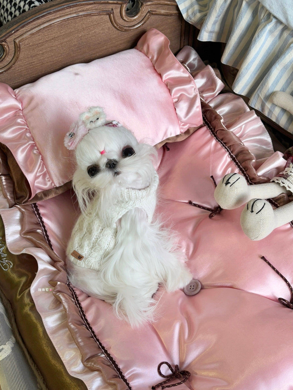 Handcrafted Reversible Pink Silk & Brown Velvet Pet Mat | Coquette Princess Dog & Cat Bed with Pillow