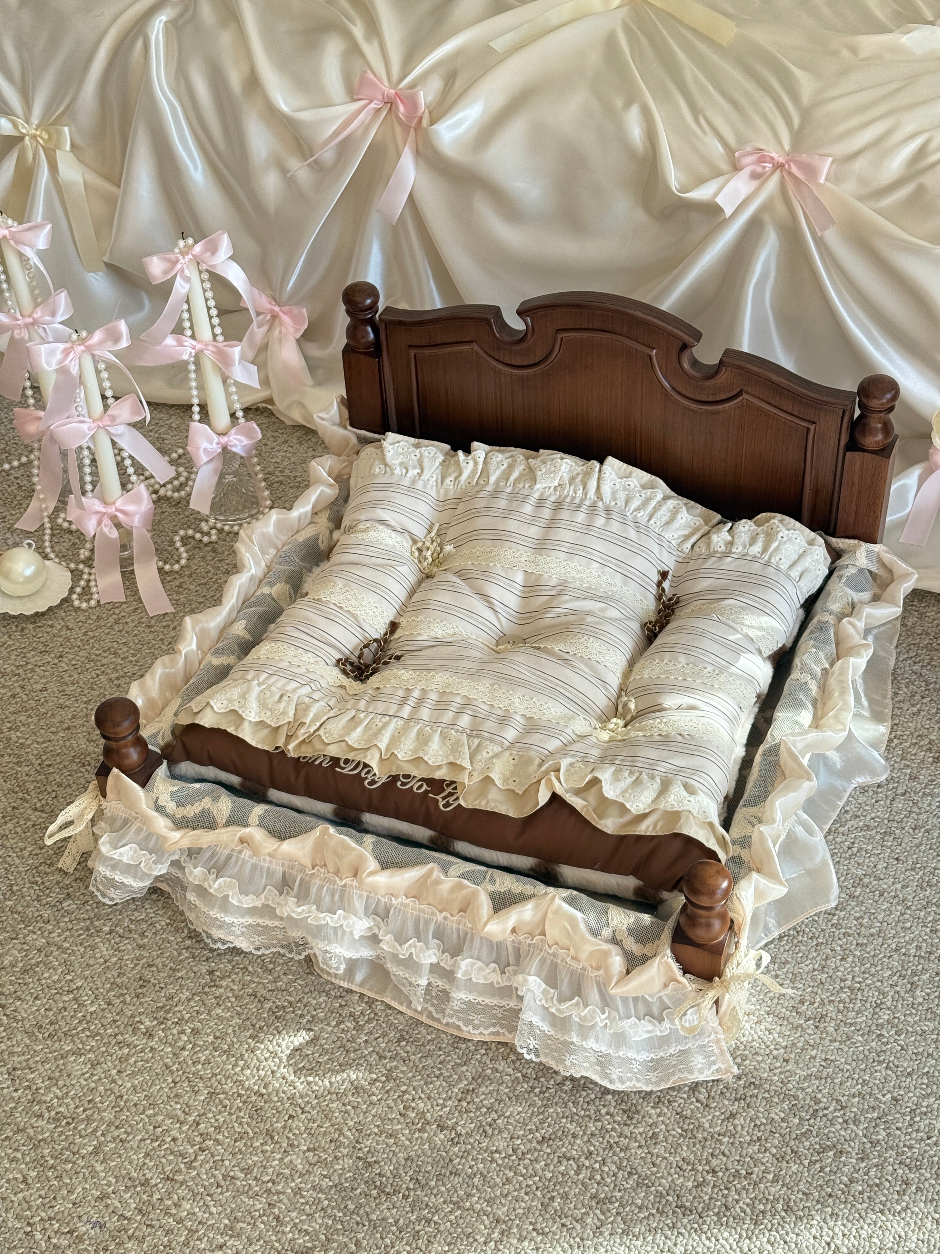 Handcrafted Reversible Stripe & Polka Dot Pet Mat | Vintage Lace Dog & Cat Bed with Pillow