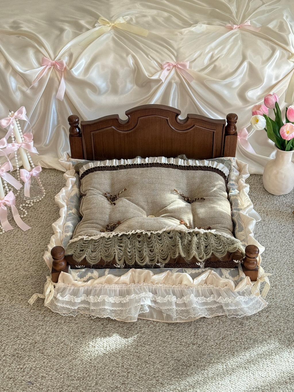 Handcrafted Reversible Linen & Velvet Pet Mat | French Manor Dog & Cat Bed with Pillow