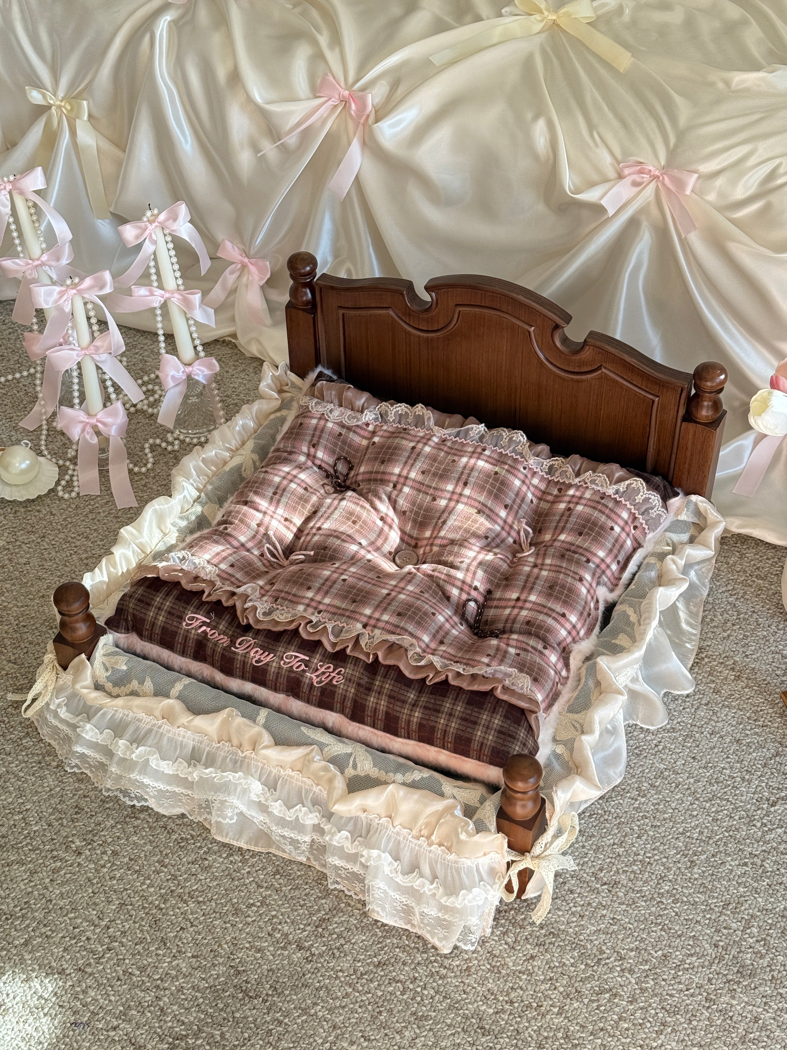 Handcrafted Reversible Plaid & Blush Velvet Pet Mat | Warm Winter Dog & Cat Bed with Pillow